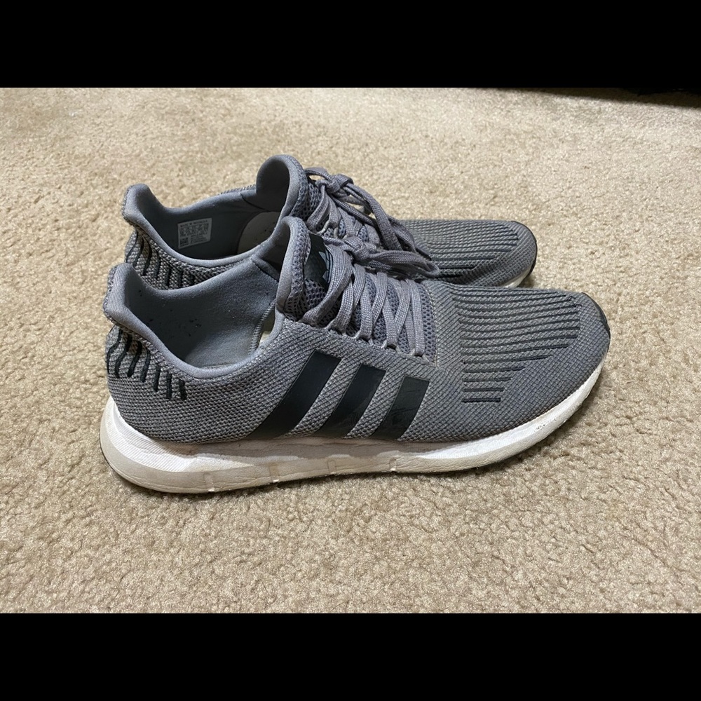 Adidas swift run